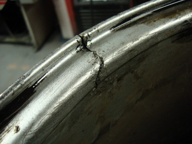 While You Wait Alloy Wheel Crack Repair Cheshire Vantom